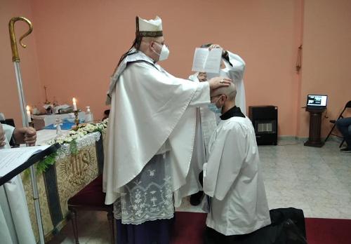 Ordenaciones en la parroquia de Vigo